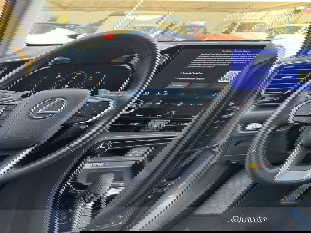 Lexus NX usata a Como (6)