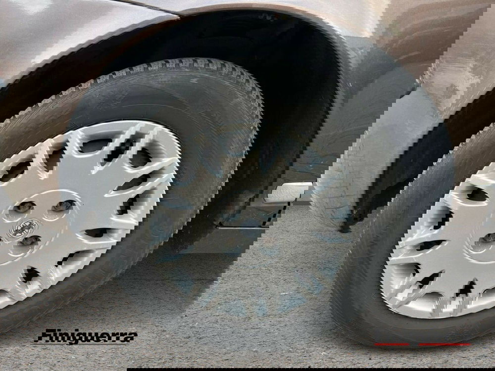 Lancia Ypsilon usata a Sondrio (7)