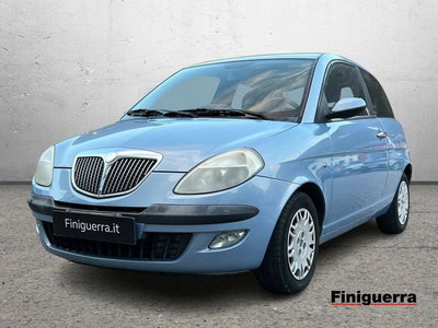 Lancia Ypsilon 16V Argento del 2004 usata a Poggiridenti