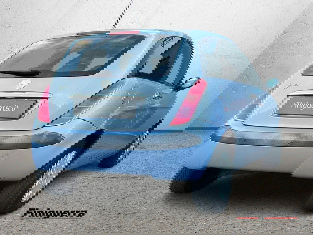 Lancia Ypsilon usata a Sondrio (4)