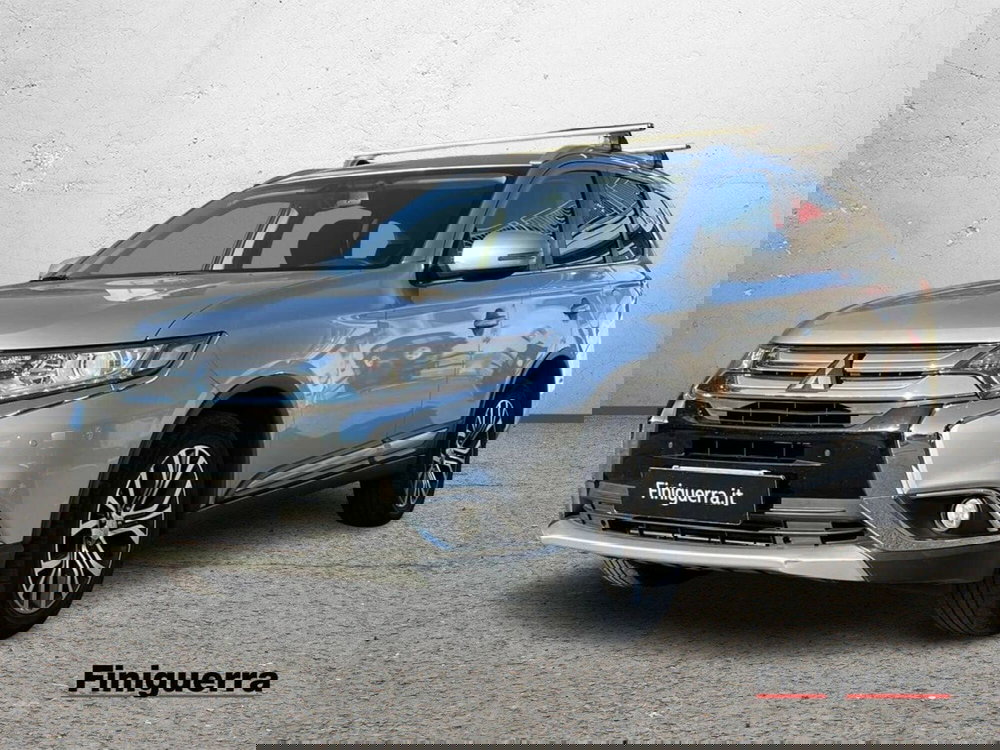 Mitsubishi Outlander usata a Sondrio