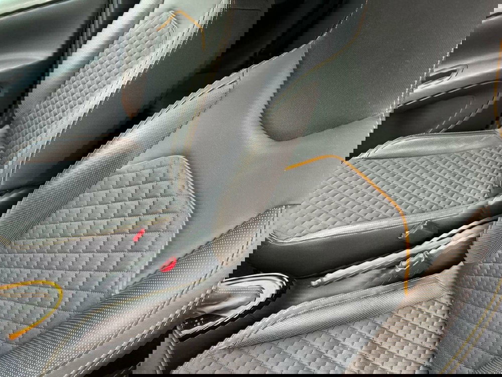 Toyota Aygo X usata a Sondrio (10)