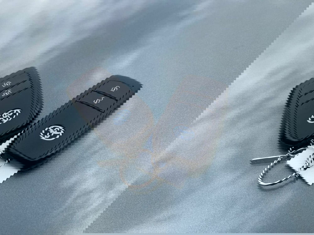 Toyota Aygo X usata a Sondrio (18)