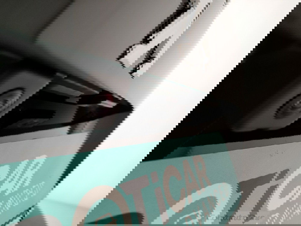 Peugeot 2008 usata a Caserta (16)