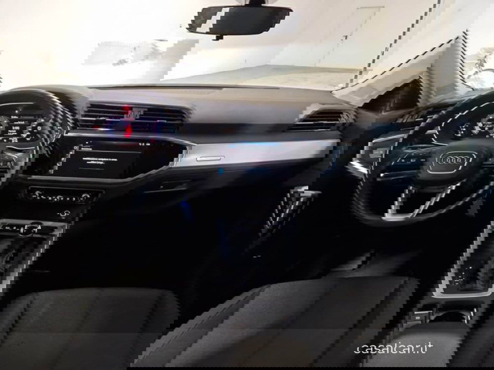 Audi Q3 Sportback usata a Salerno (9)