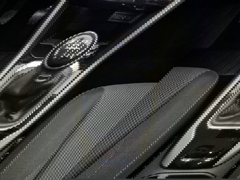 Volkswagen T-Roc usata a Torino (11)