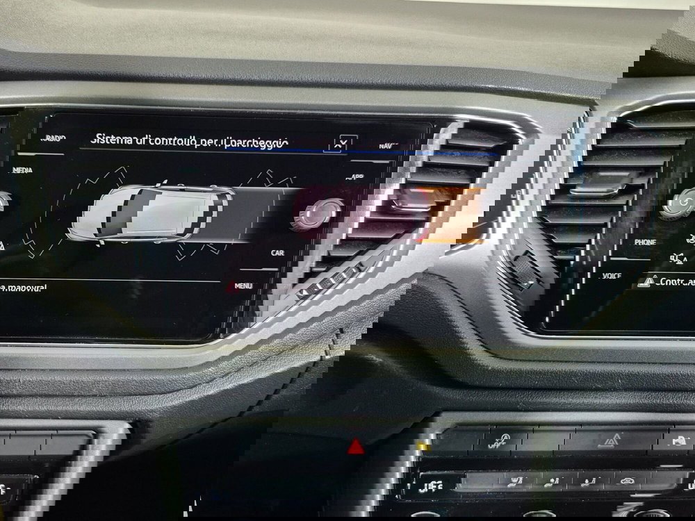 Volkswagen T-Roc usata a Torino (16)