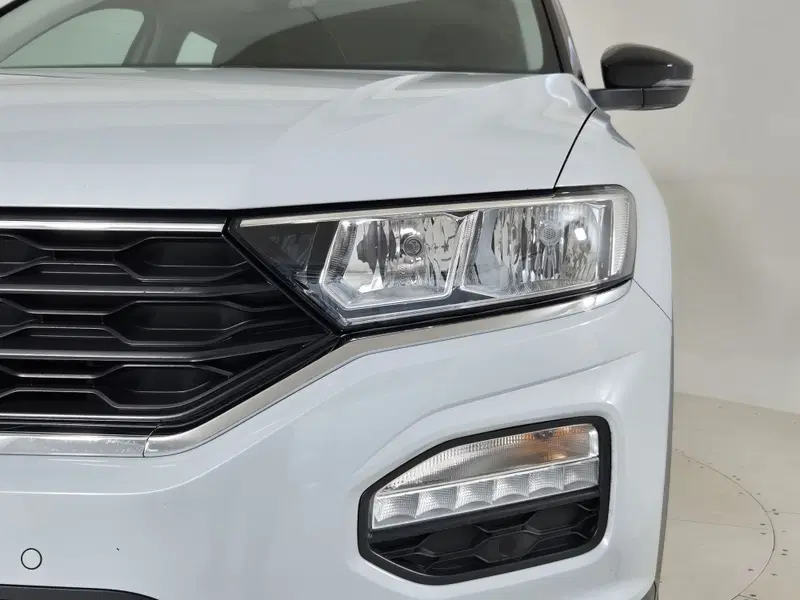 Volkswagen T-Roc usata a Torino (17)