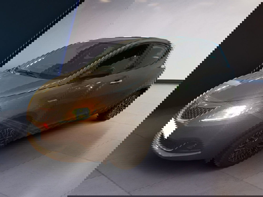 Lancia Ypsilon usata a Torino (3)