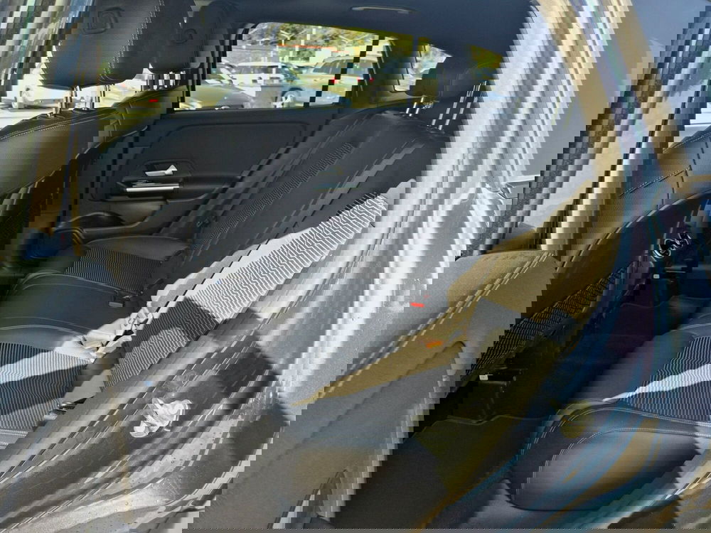 Mercedes-Benz GLA SUV usata  (7)