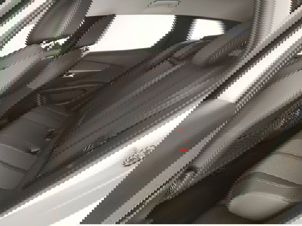 Peugeot 3008 usata a Caserta (18)