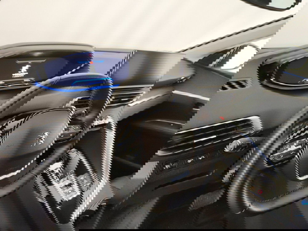 Peugeot 3008 usata a Caserta (20)