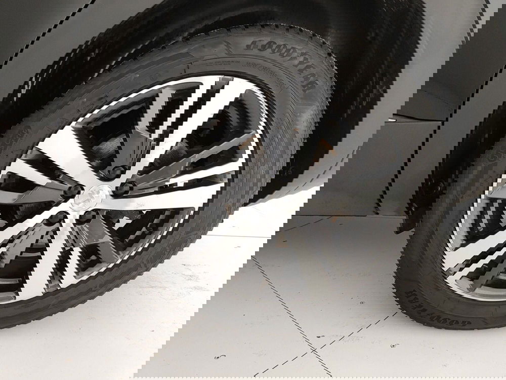Peugeot 3008 usata a Caserta (11)