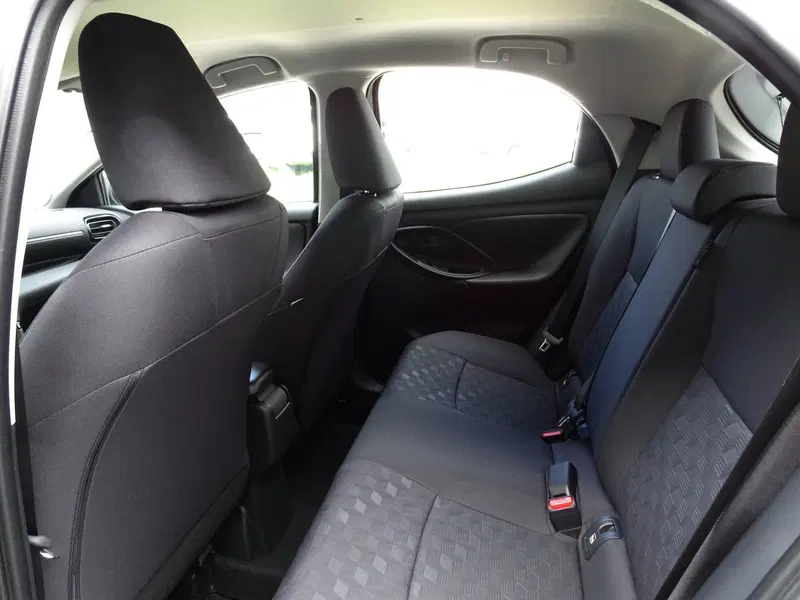 Mazda Mazda2 Hybrid nuova a Belluno (10)