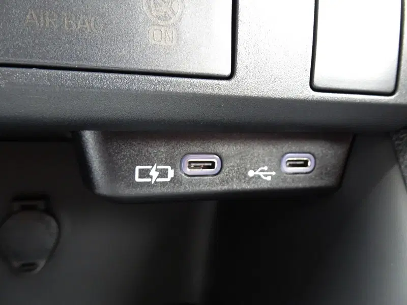 Mazda Mazda2 Hybrid nuova a Belluno (19)