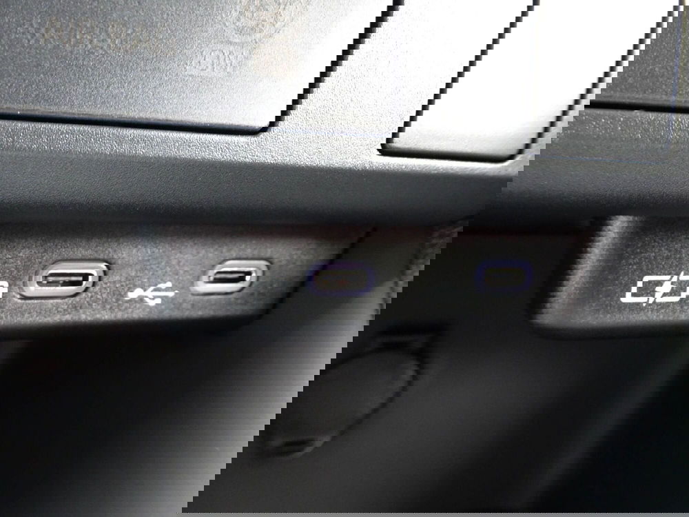 Mazda Mazda2 Hybrid nuova a Belluno (19)