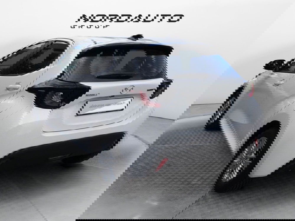 Mazda Mazda2 Hybrid nuova a Belluno (7)