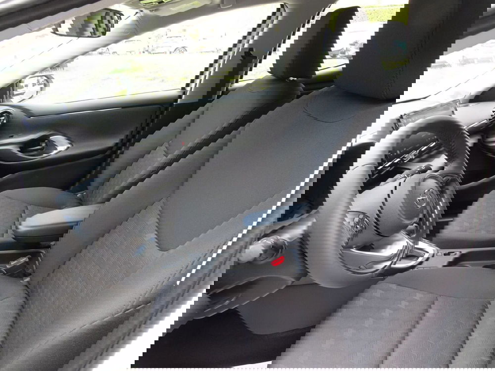 Mazda Mazda2 Hybrid nuova a Belluno (9)