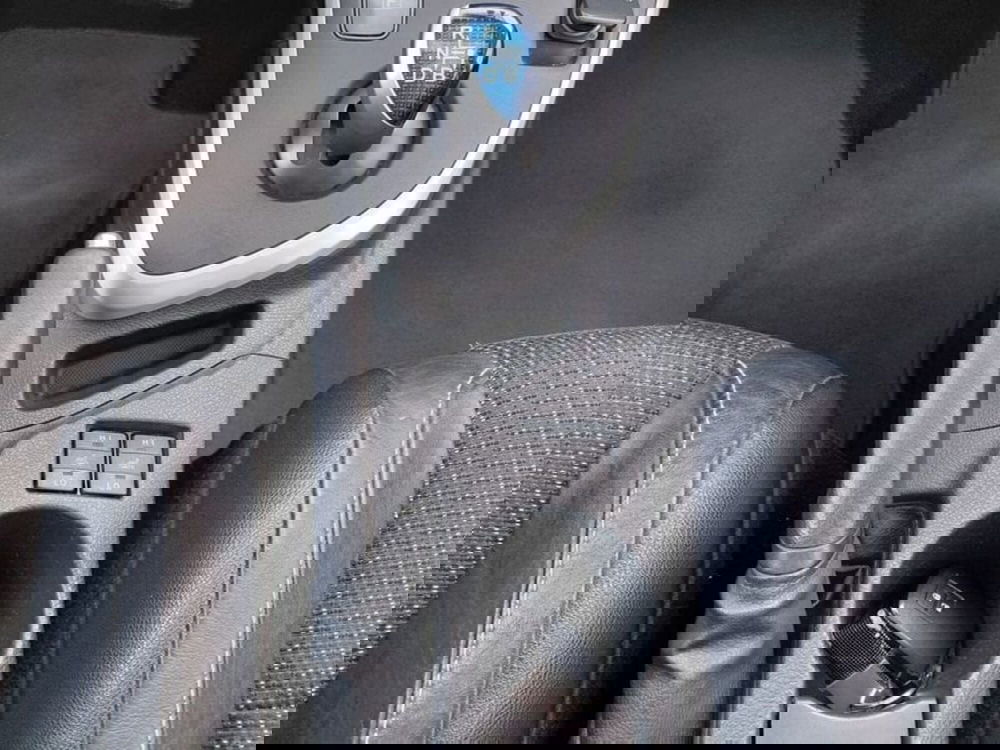 Toyota Auris usata a Cagliari (18)