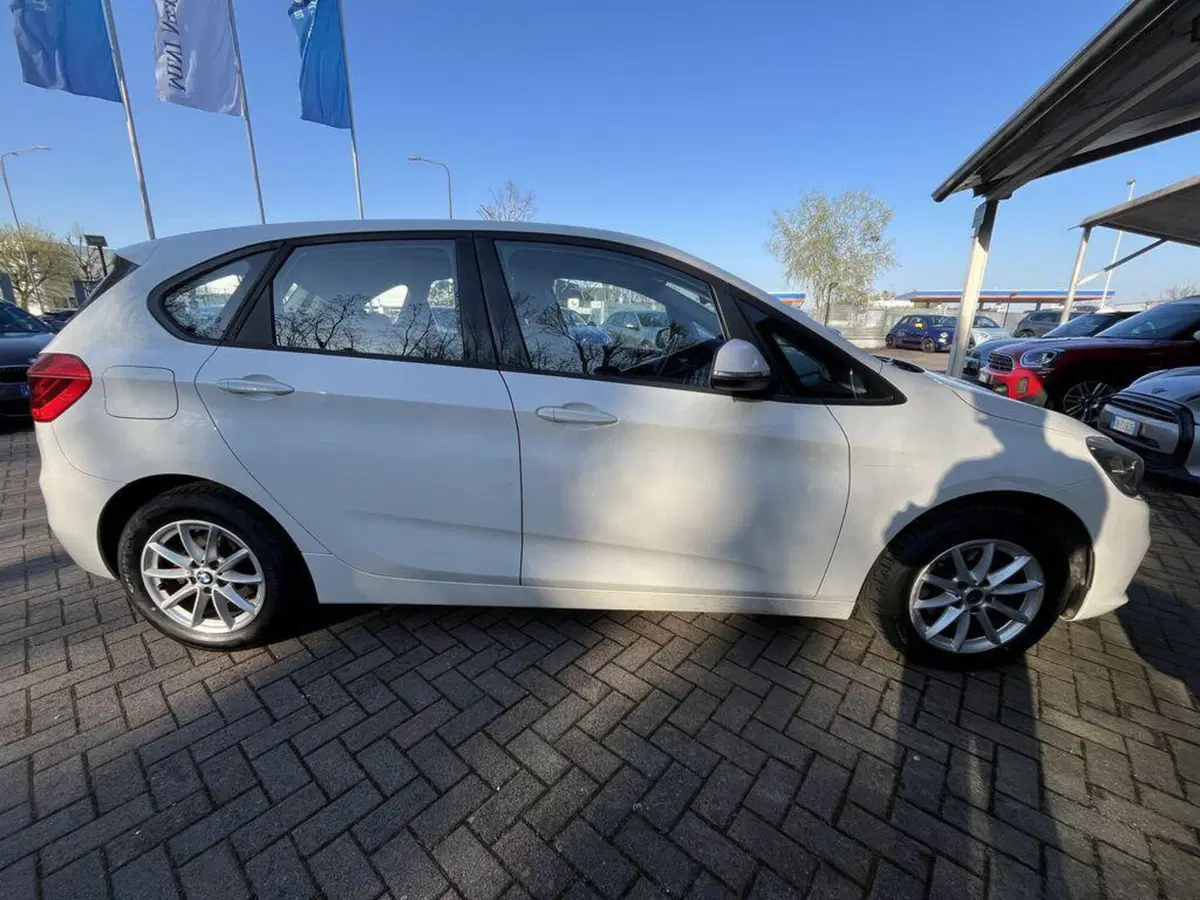 BMW Serie 2 Active Tourer usata a Alessandria (4)