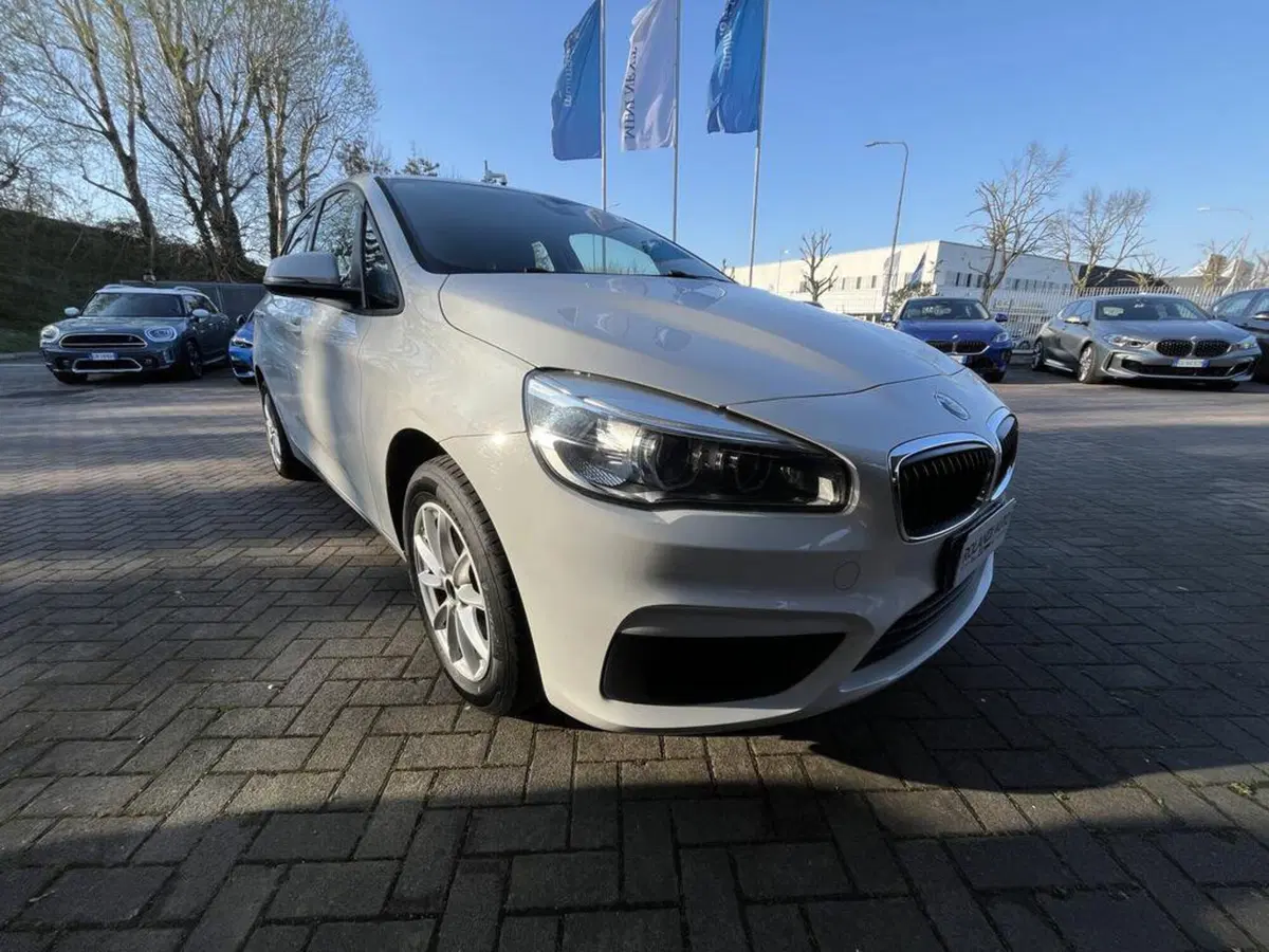 BMW Serie 2 Active Tourer usata a Alessandria (6)