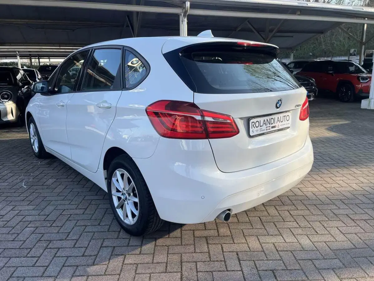 BMW Serie 2 Active Tourer usata a Alessandria (9)
