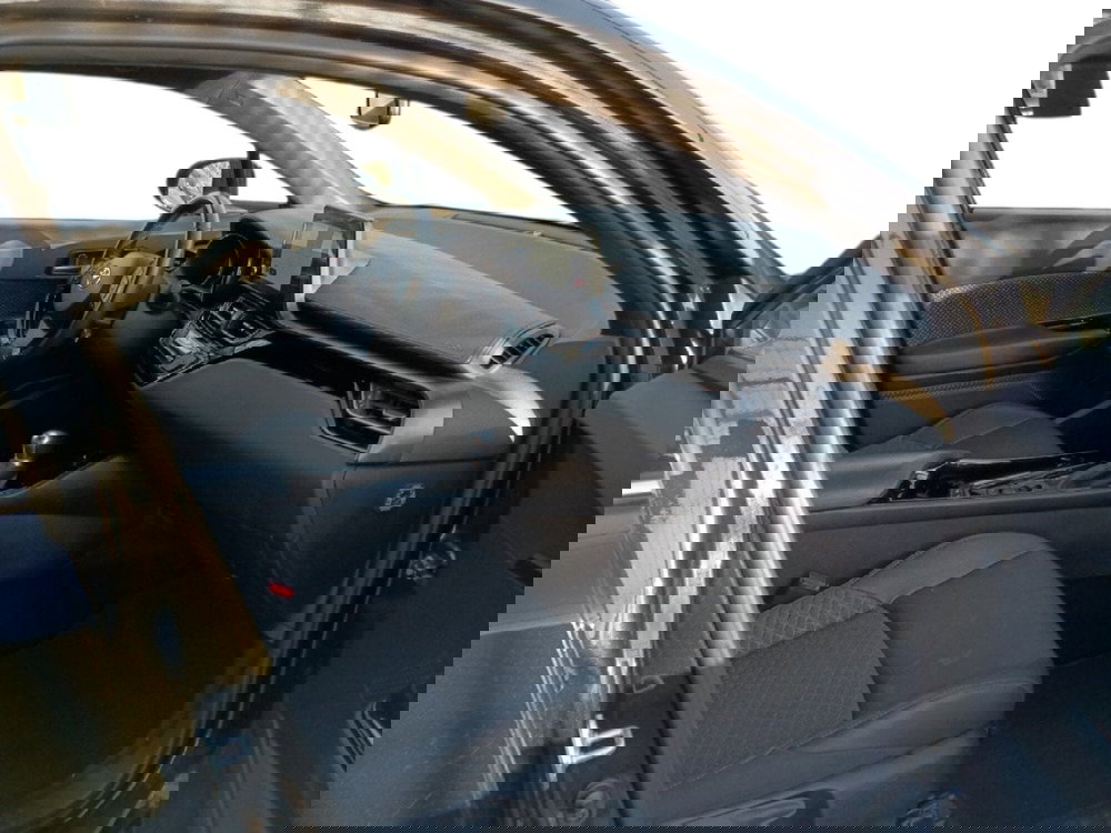 Toyota Toyota C-HR usata a Milano (6)