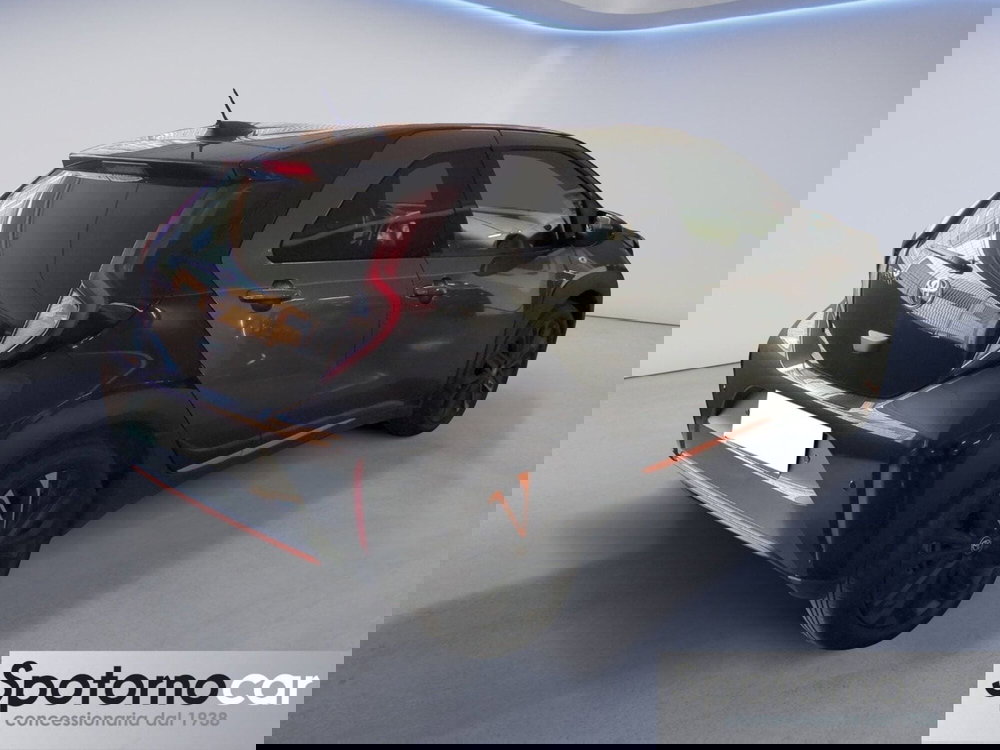 Toyota Aygo X usata a Milano (7)