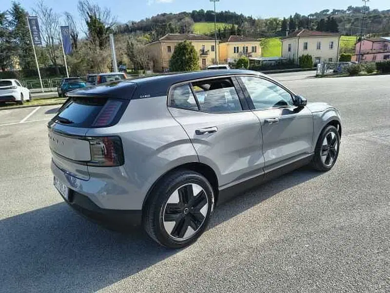 VOLVO Veicoli Commerciali EX30 usata a Pesaro-Urbino (4)