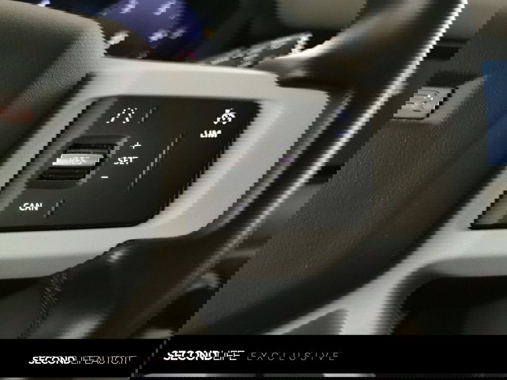 Land Rover Defender usata a Chieti (11)