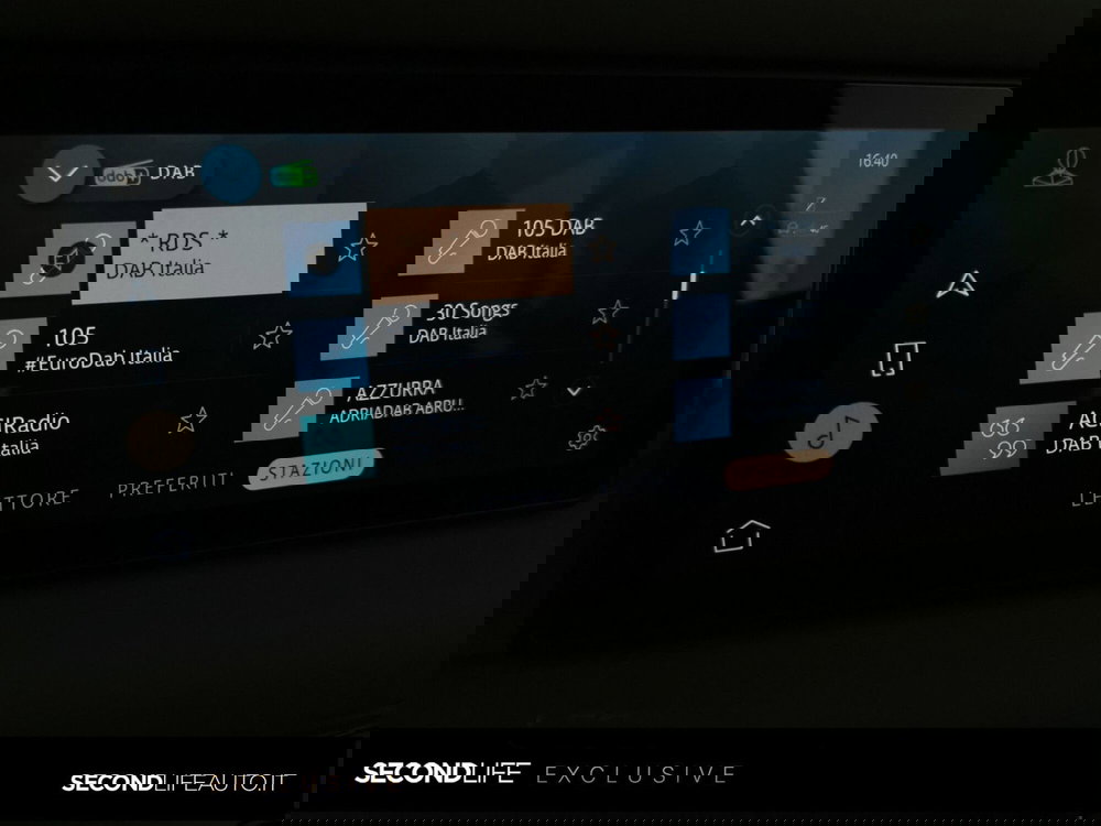 Land Rover Defender usata a Chieti (14)