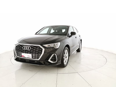 Audi Q3 Sportback 35 2.0 tdi S line edition s-tronic del 2024 usata a San Giovanni Teatino