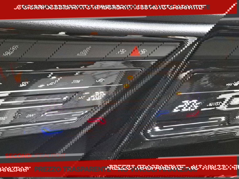 Volkswagen T-Roc usata a Chieti (11)