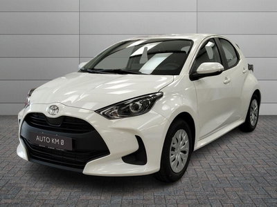 Toyota Yaris 1.5 Hybrid 5 porte Energy nuova a Frosinone