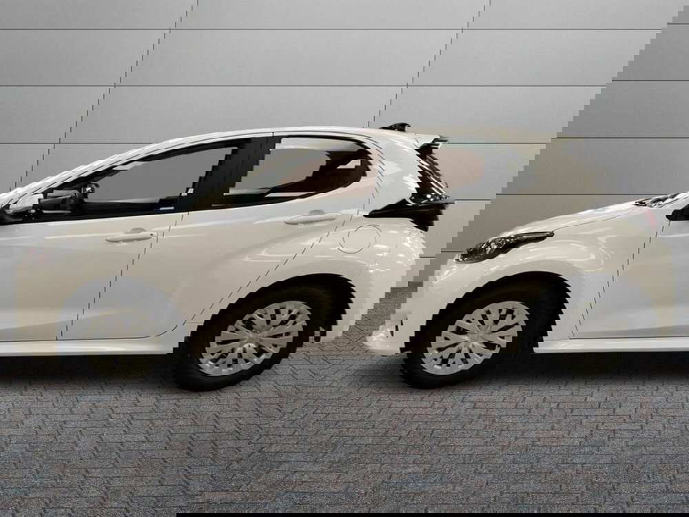 Toyota Yaris nuova a Frosinone (2)