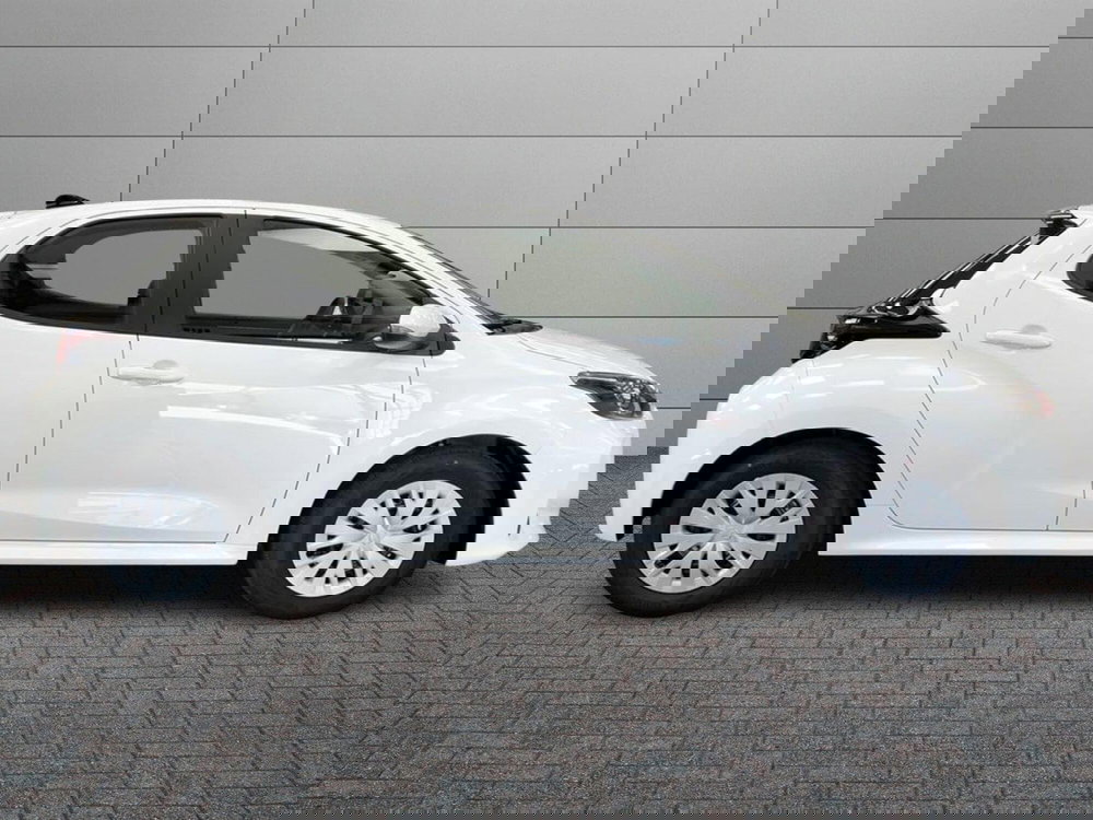 Toyota Yaris nuova a Frosinone (3)