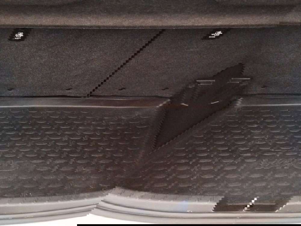 Toyota Yaris usata a Roma (4)