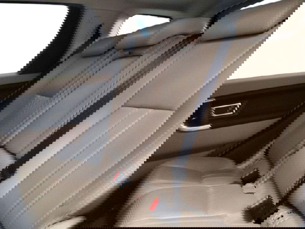 Land Rover Discovery Sport usata a Roma (10)