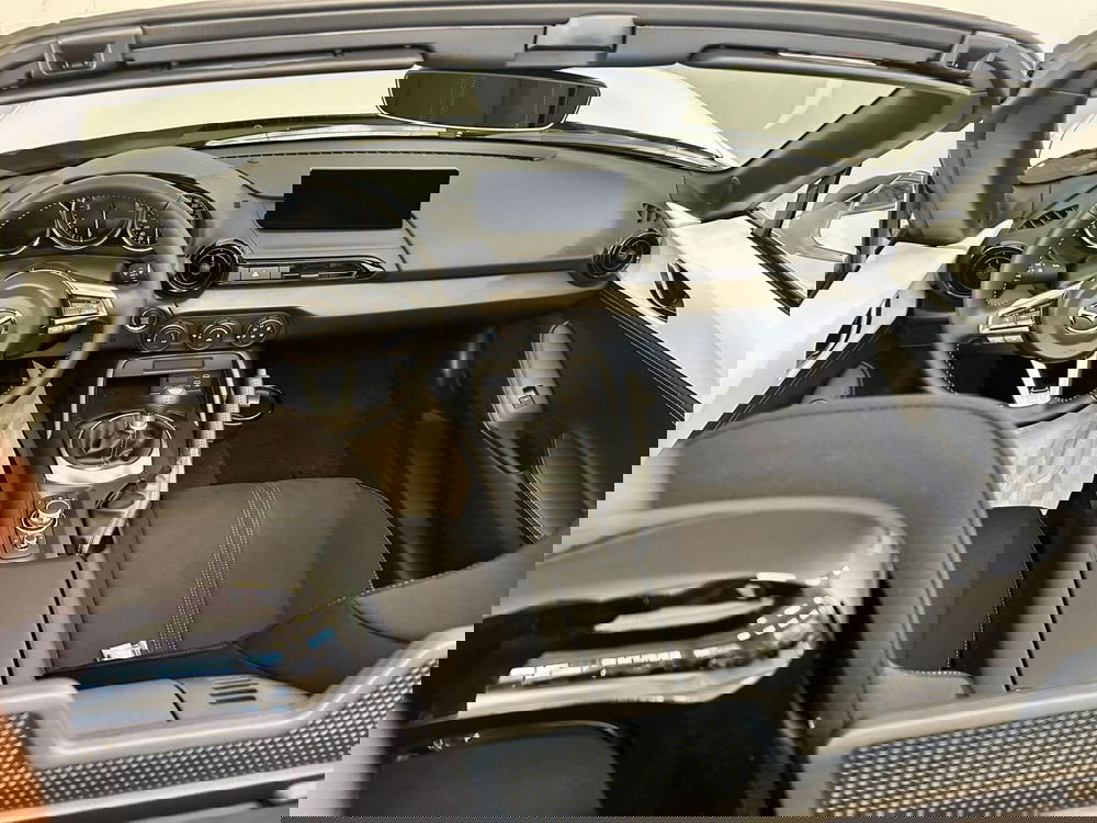 Mazda MX-5 nuova a Pavia (8)