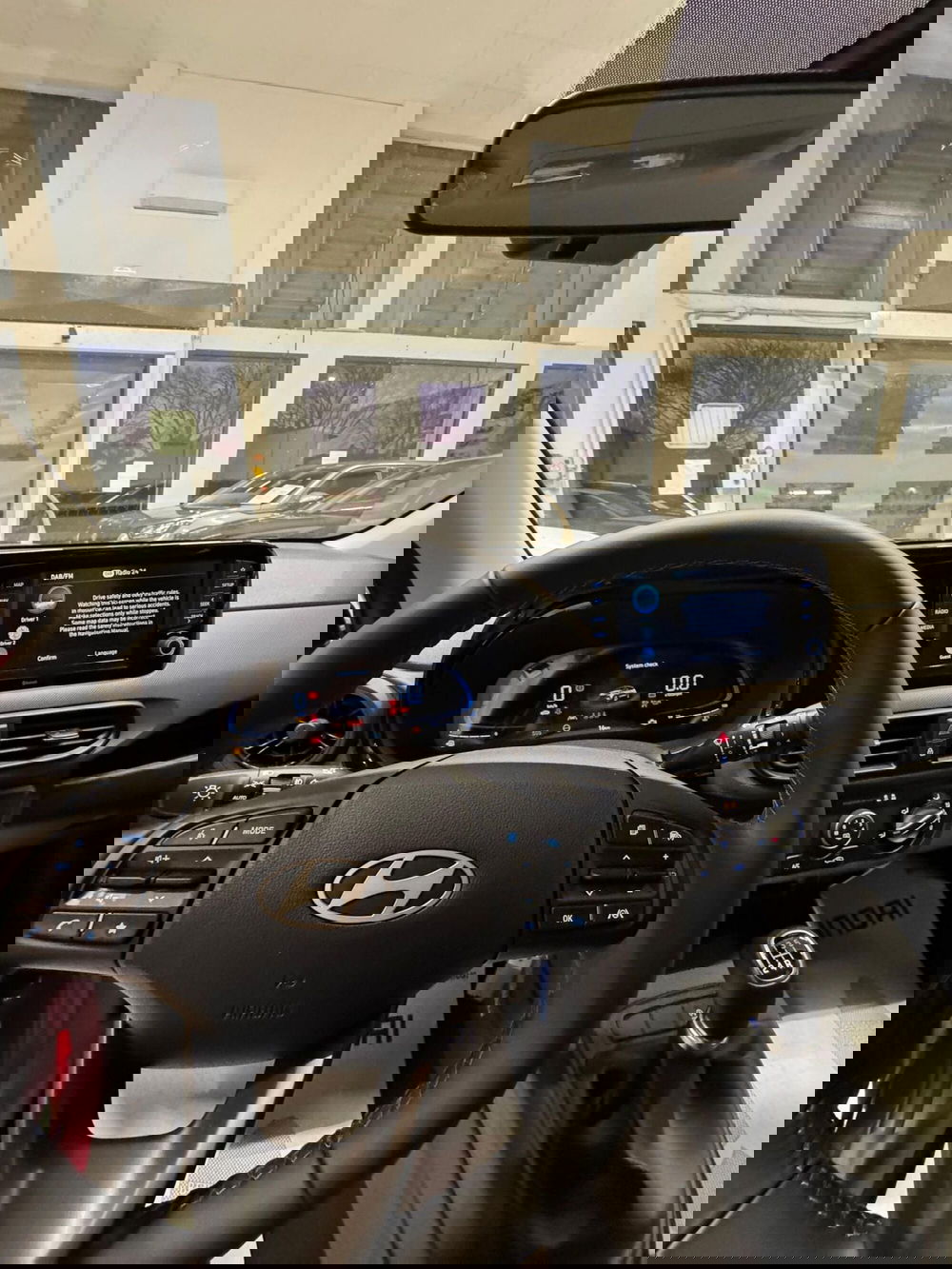 Hyundai i10 nuova a Ferrara (9)