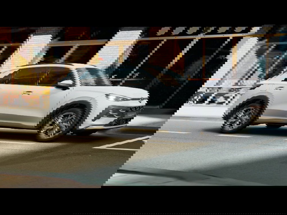 Volkswagen T-Roc nuova a Livorno (3)