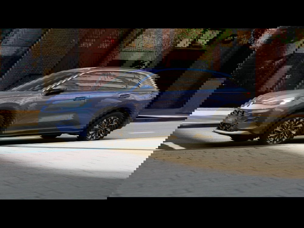 Volkswagen T-Roc nuova a Livorno (2)