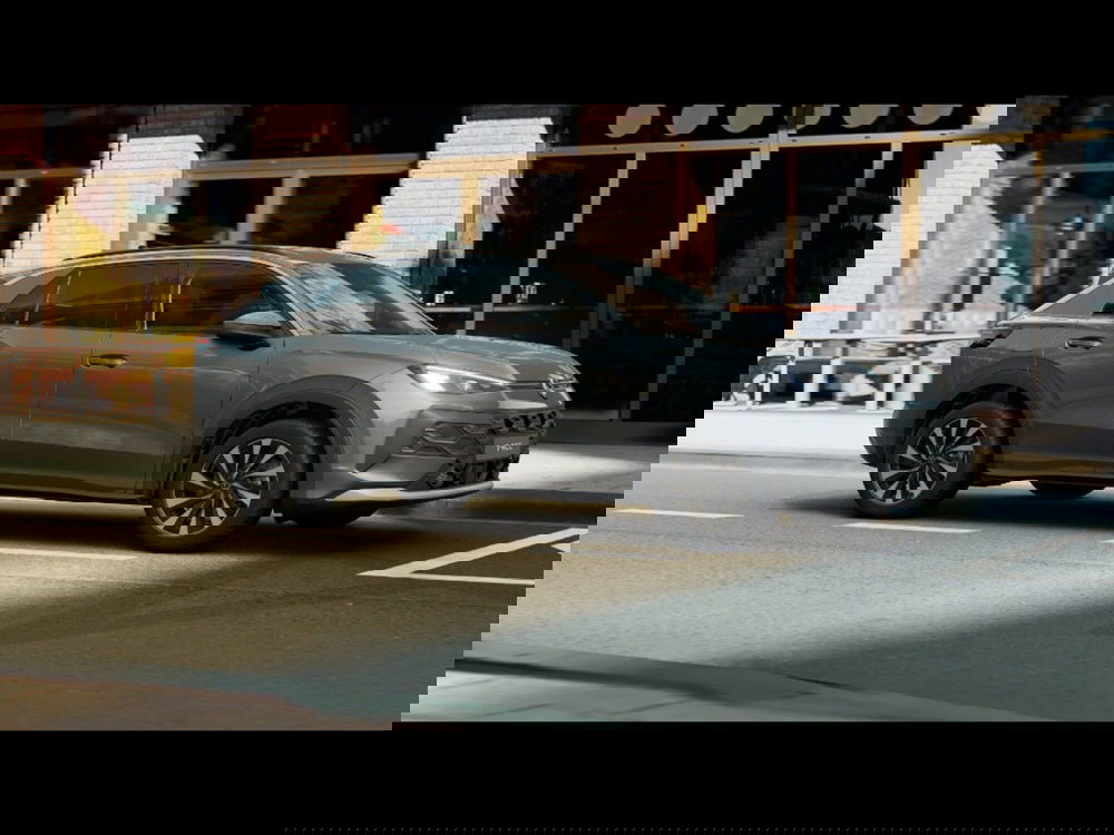 Volkswagen T-Roc nuova a Livorno (3)