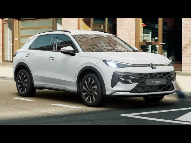 Volkswagen T-Roc nuova a Livorno