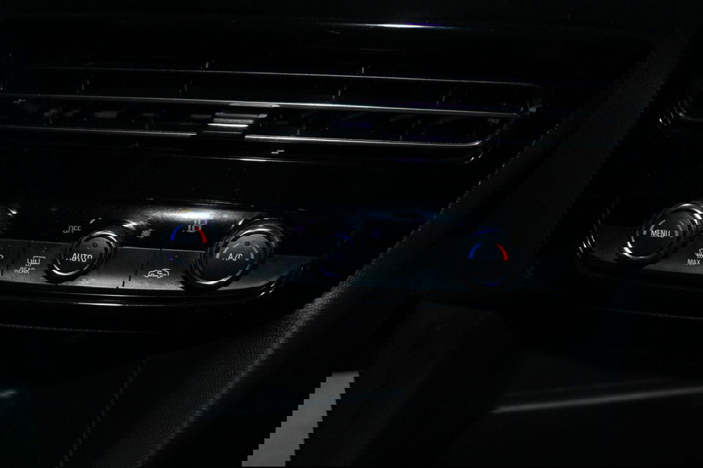 Opel Mokka usata a Cremona (13)