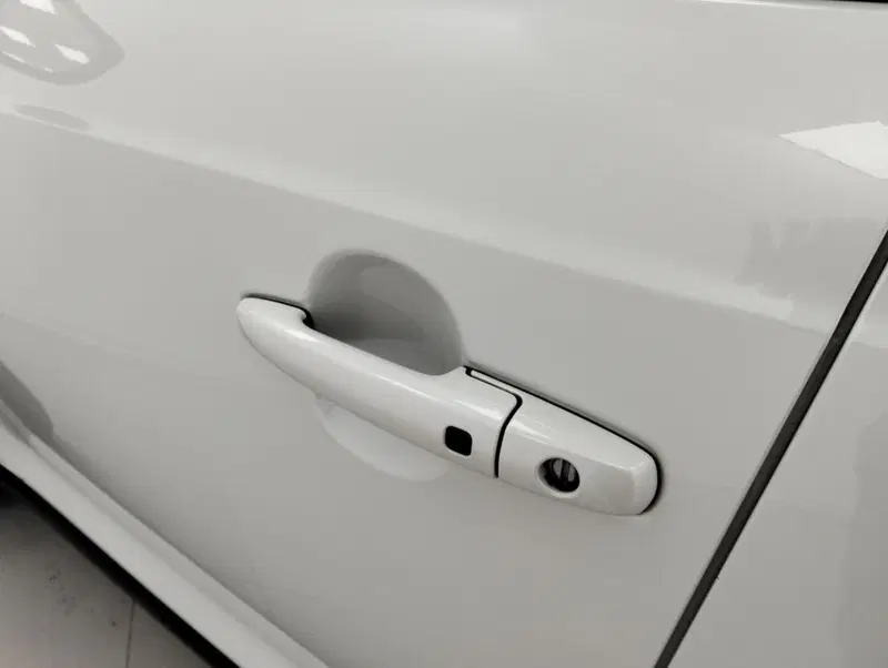 Suzuki Ignis usata a Como (8)