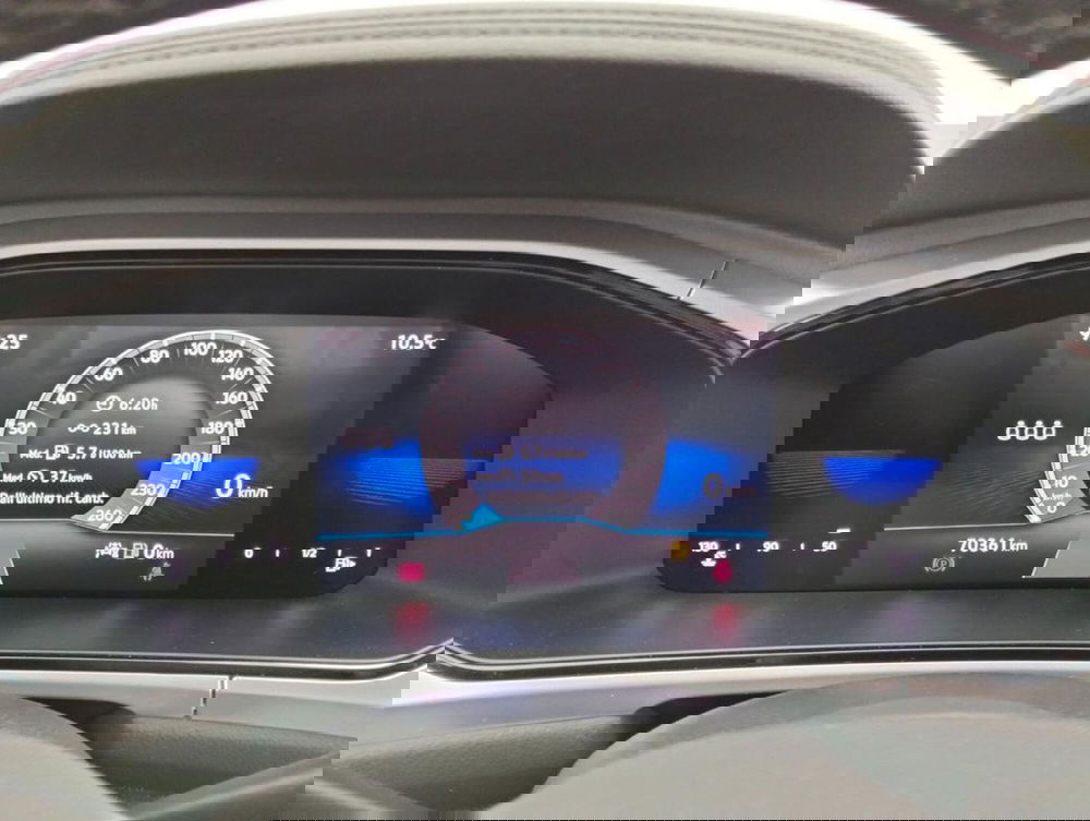 Volkswagen T-Roc usata a Como (12)