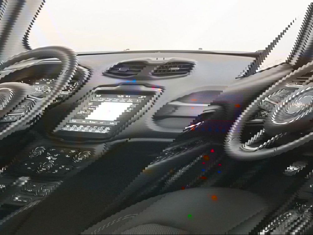 Jeep Renegade usata a Como (11)