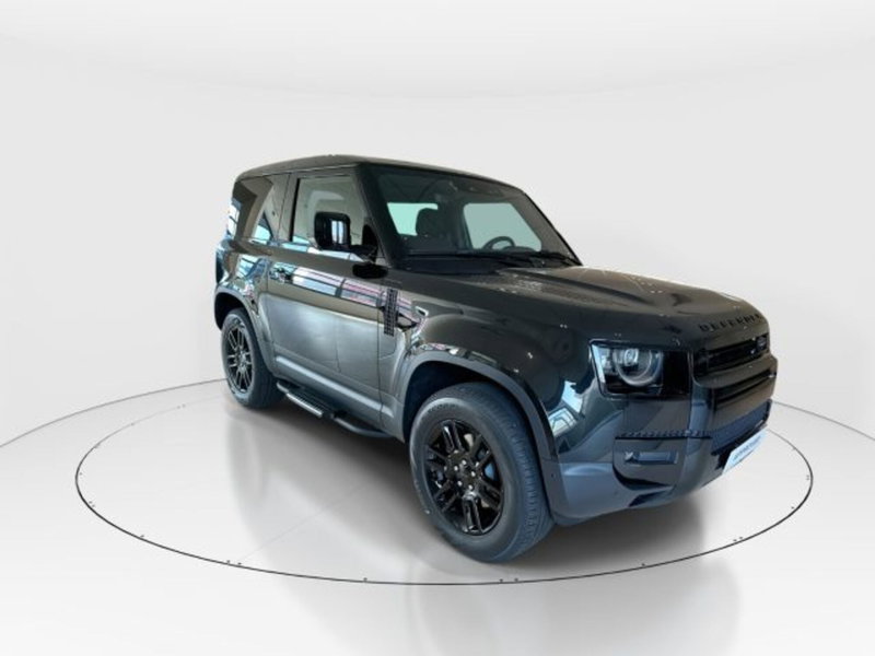 Land Rover Defender nuova a Modena (3)