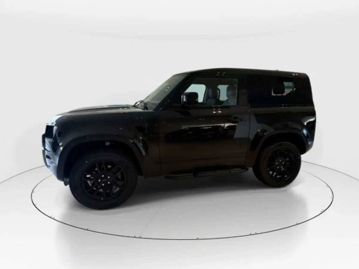 Land Rover Defender nuova a Modena (5)